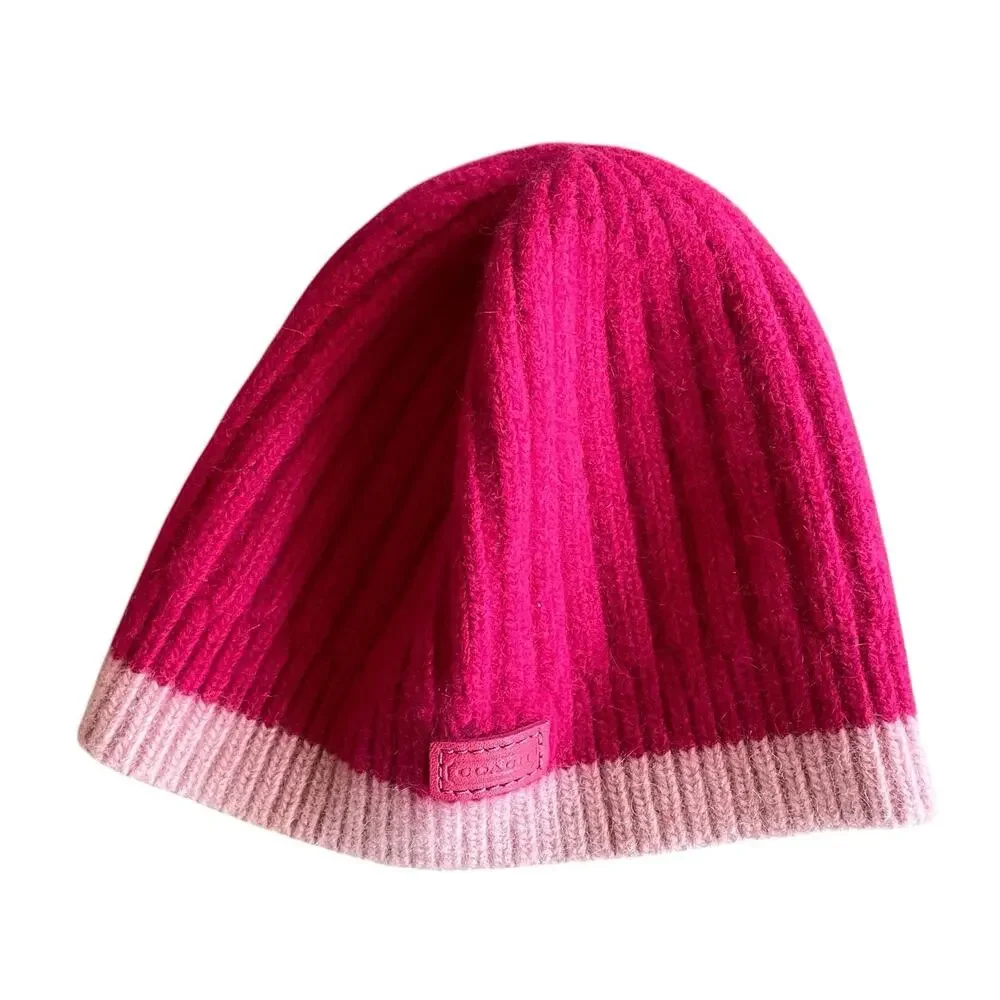 COACH KIDS One Size Pink Cashmere Angora Wool Knit Beanie Hat Leather Logo Patch